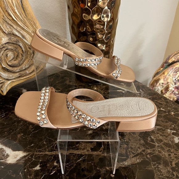 Pedro Garcia Metallic Slip on Double Strap Rhinestone Slide Sandals. Sz 37.5/7 - Picture 3 of 6